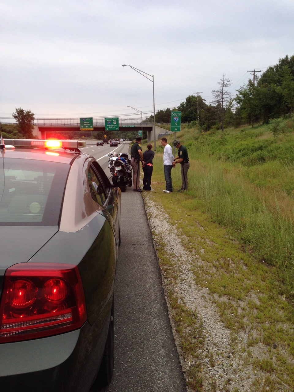 State Police make arrest on 93 South in Manchester.