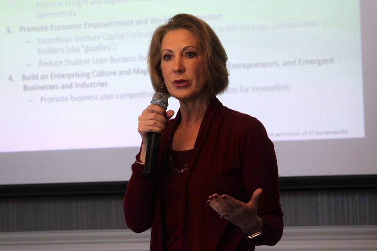 Carly Fiorina discusses NH's economic challenges at the Manchester Country Club.