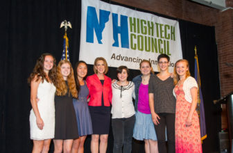 epresentatives from New Hampshire's female STEM student community pose with keynote speaker Carly Fiorina at the New Hampshire High Tech Council's Entrepreneur of the Year Award on Friday night