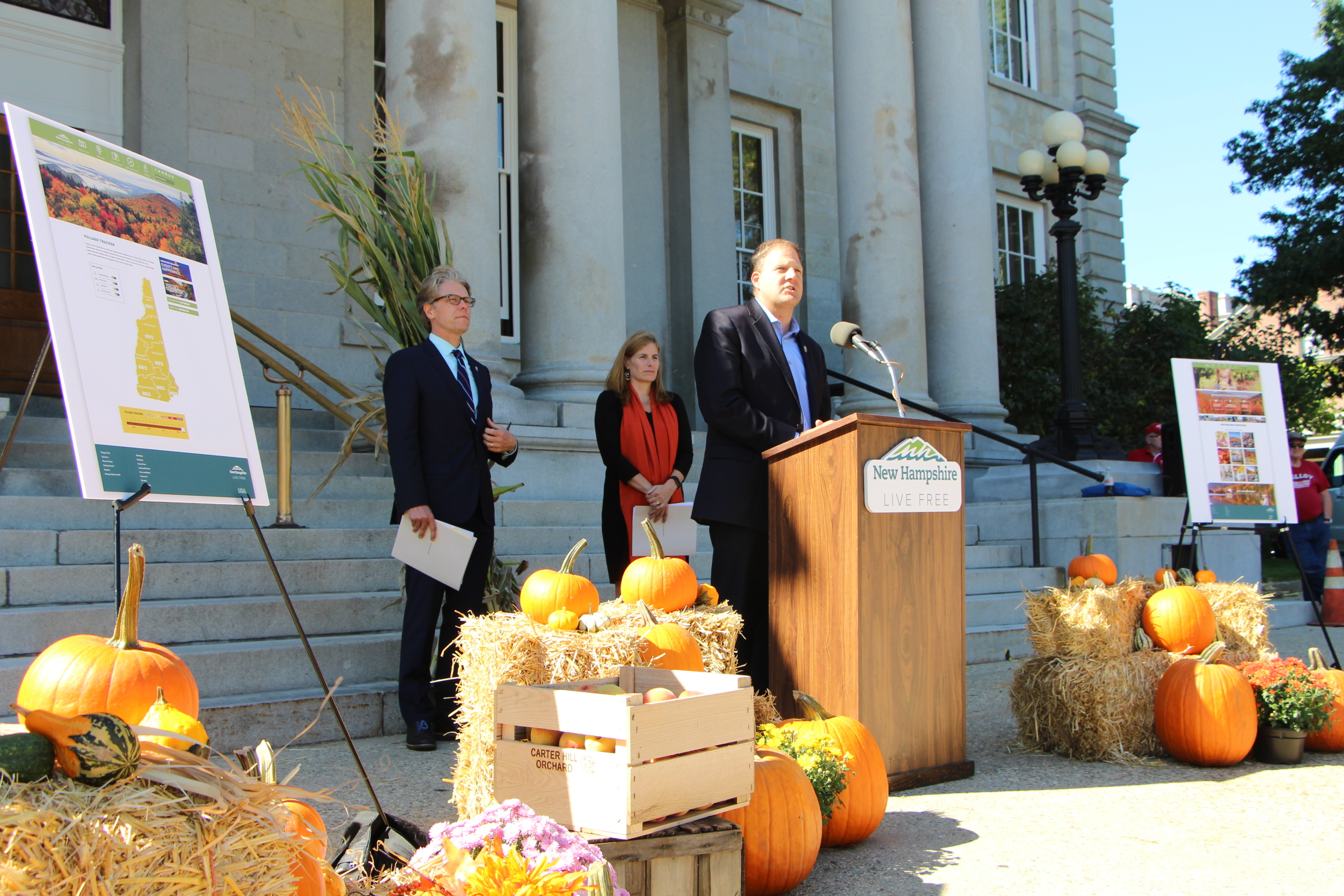 NH Tourism officials expect all-time highs for leaf peepers, visitors and spending ...